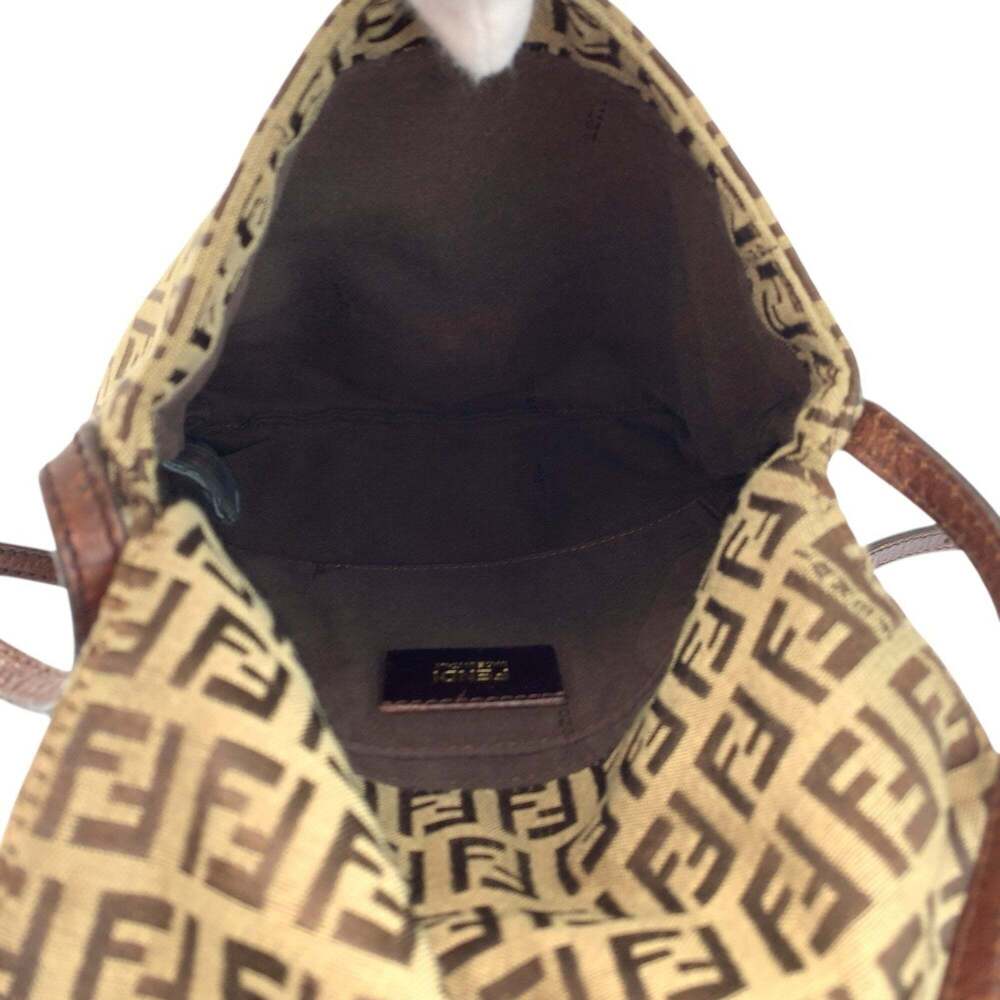 FENDI Brown Leather Shoulder Bag - Picture 9 of 10